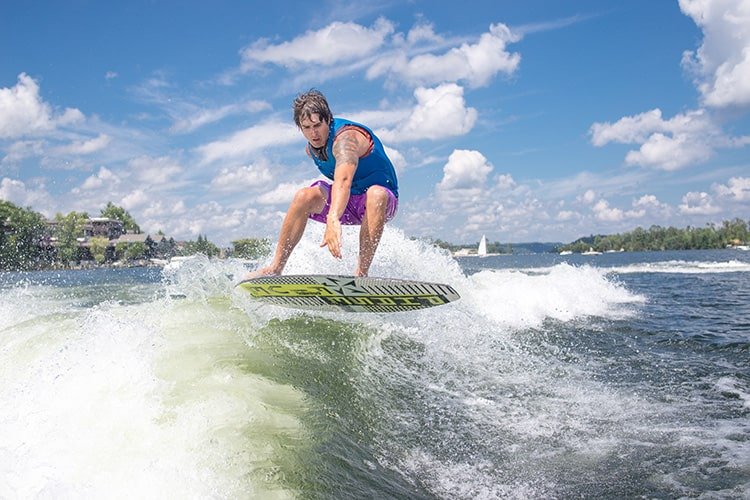 Rideing Wave on a Bodyboard